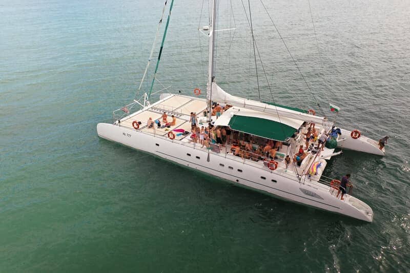 VIP Catamaran 3