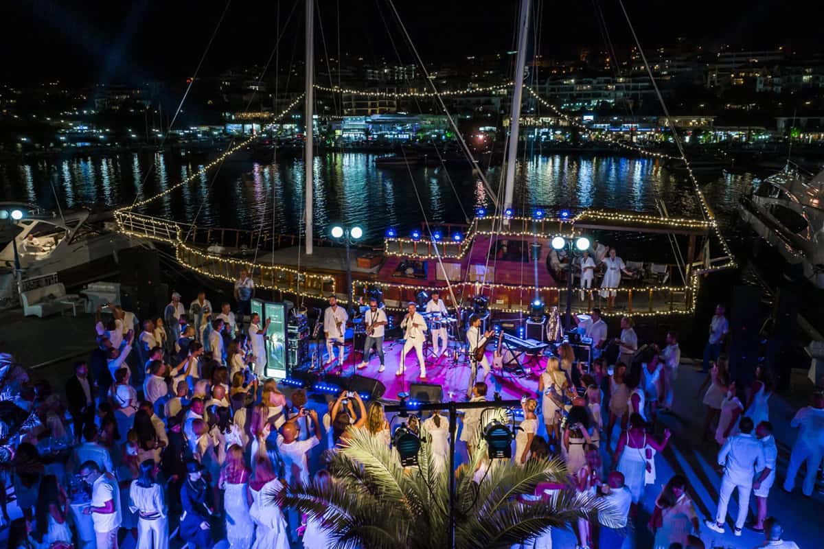 white party marina dinevi