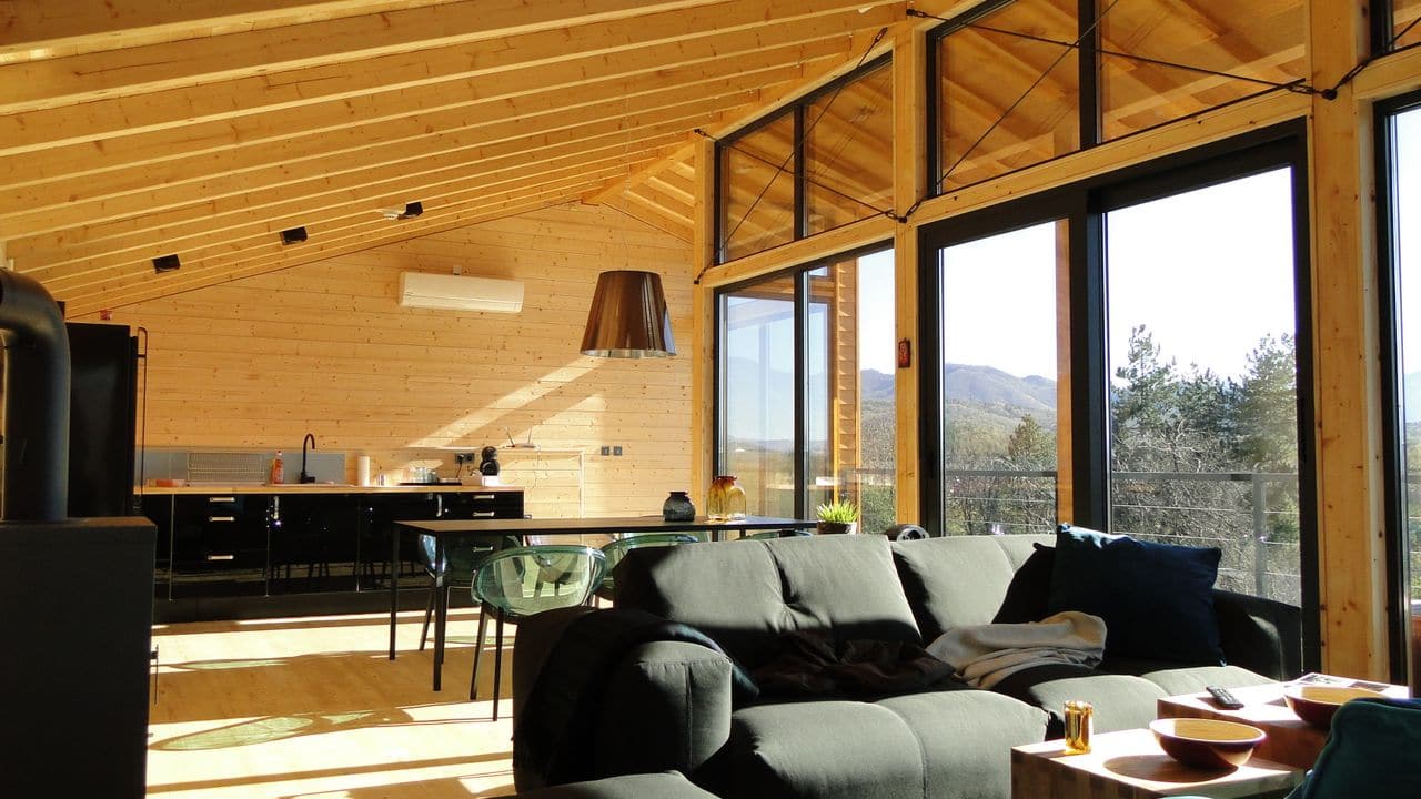 internal furnishing