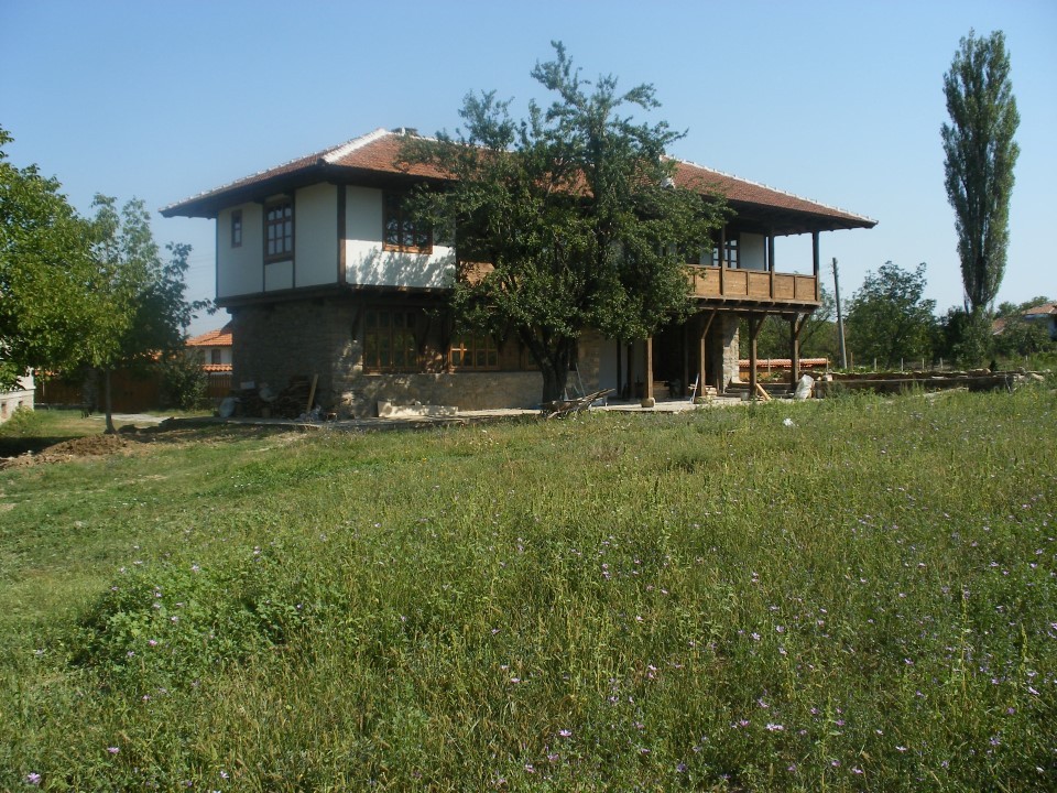 Plakovo kyshta dvor
