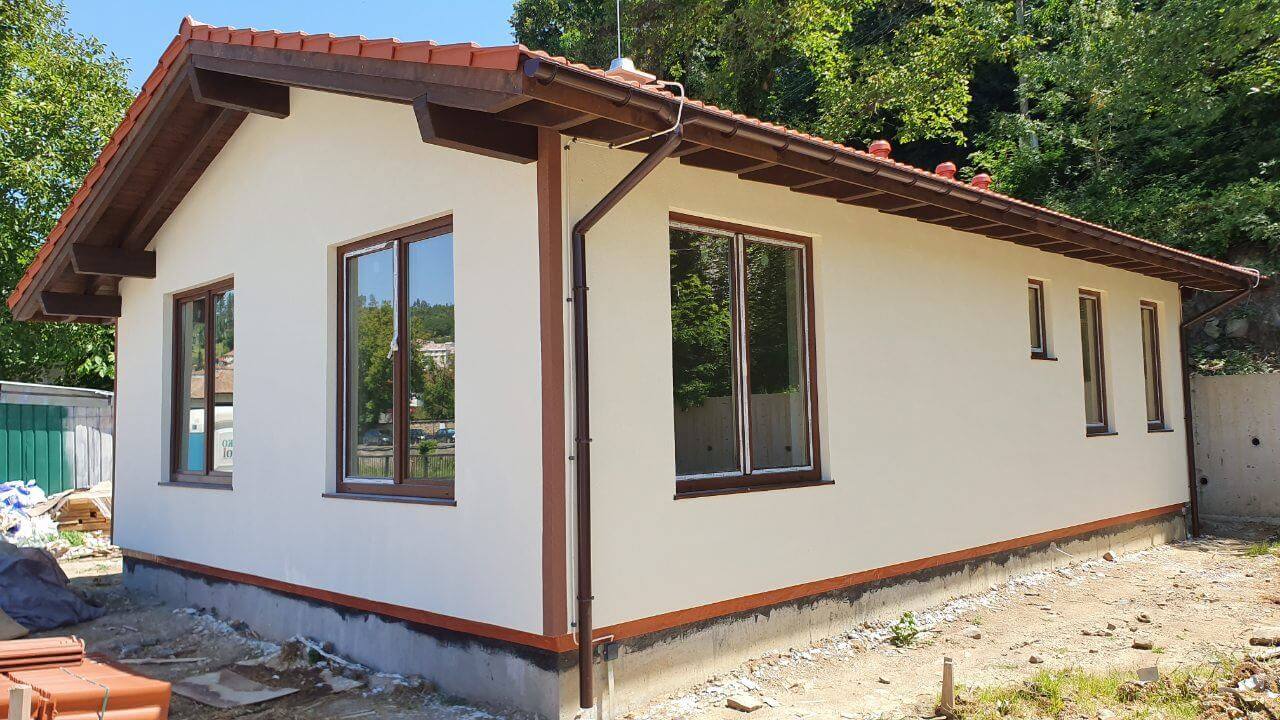 Kushta Tryavna Sponec